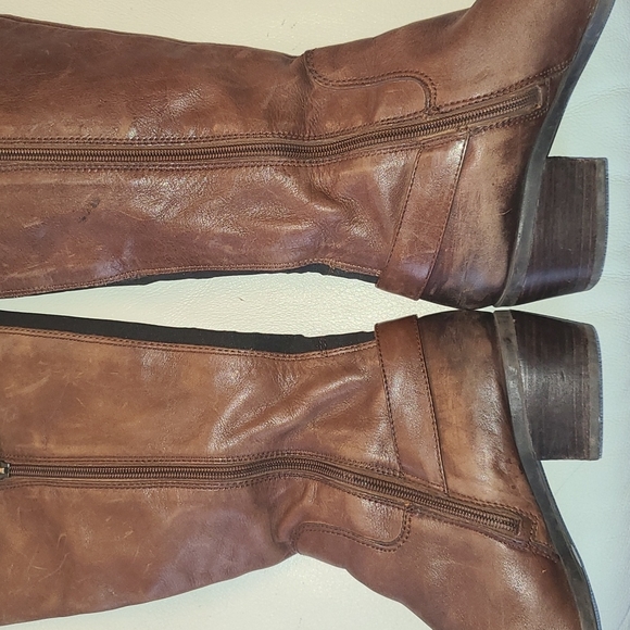 Vince Camuto leather tall boots - Picture 3 of 8